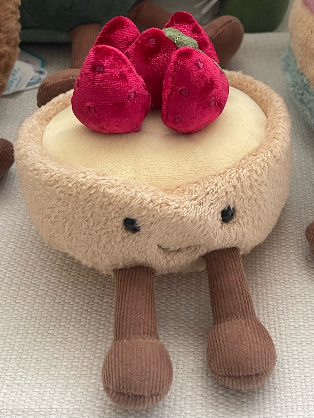 Jellycat Amuseables Tarte Aux Fraises (Strawberry Tart)